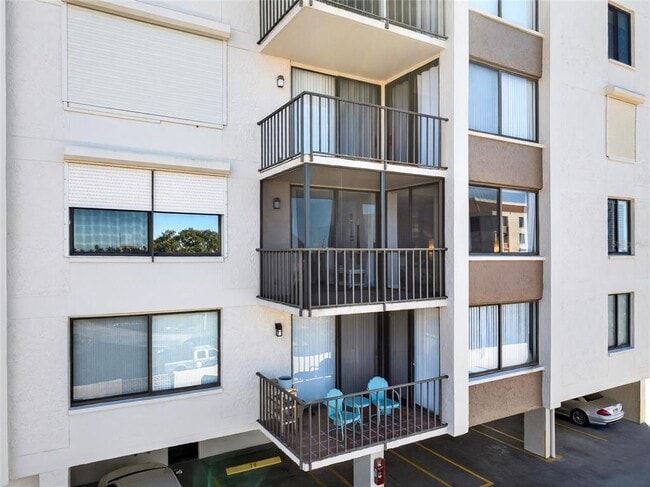 Building Photo - 6218 Palma Del Mar Blvd S