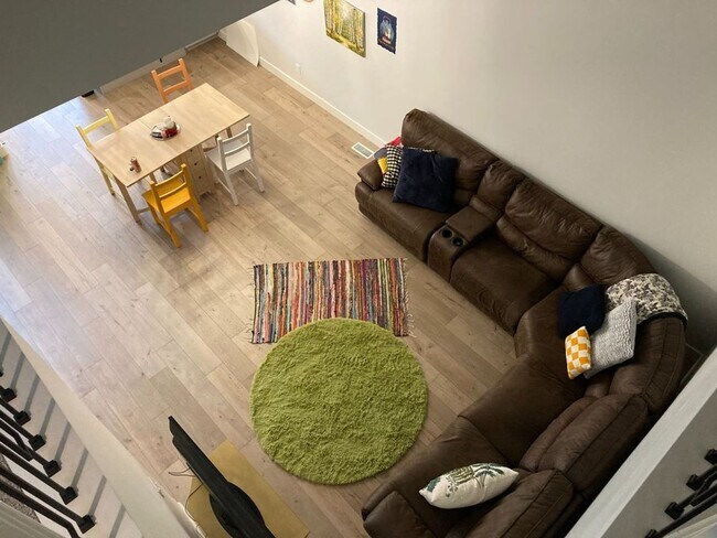 Building Photo - Private Basement Suite in Shared Lehi Townhome, Shared Kitchen