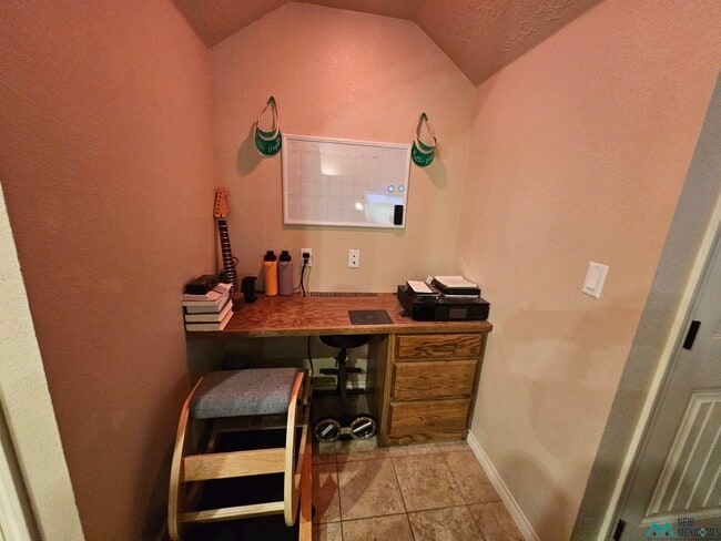 Building Photo - 104 Gayland Dr