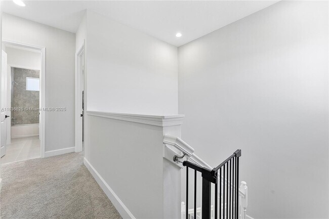 Building Photo - 14458 Spruce Pne Dr