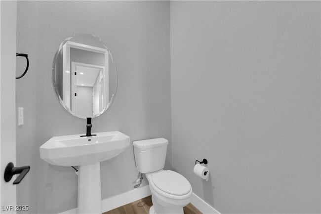 Building Photo - 10648 Stone Ledge Ave