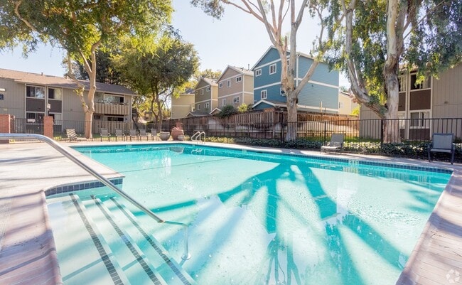 Building Photo - Almaden Terrace