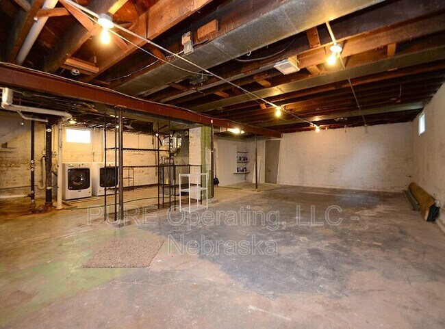 Building Photo - 2720 N 47th Ave