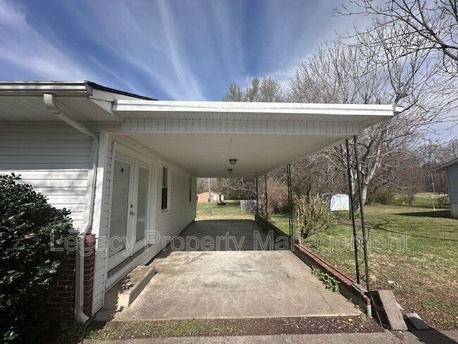 Building Photo - 408 Tenth Street