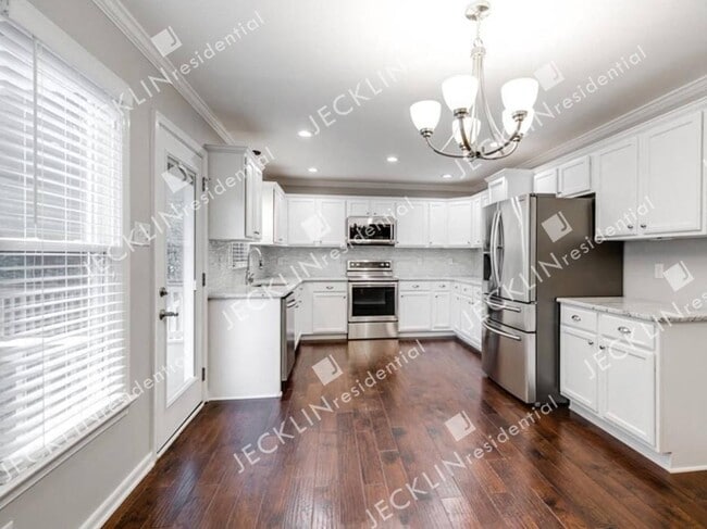 Building Photo - 2628 Hillgate Ct