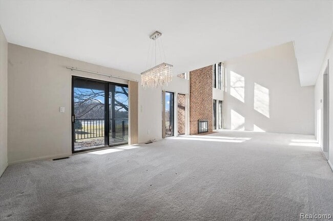 Building Photo - 1863 Wingate Rd