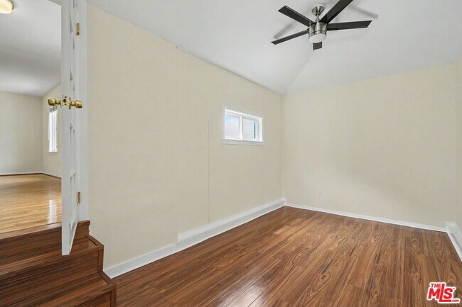 Building Photo - 3542 Greenwood Ave