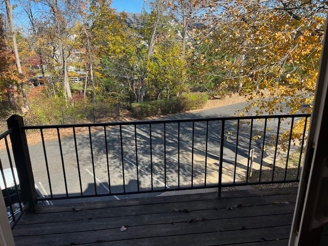 Building Photo - 234 Crocker Dr