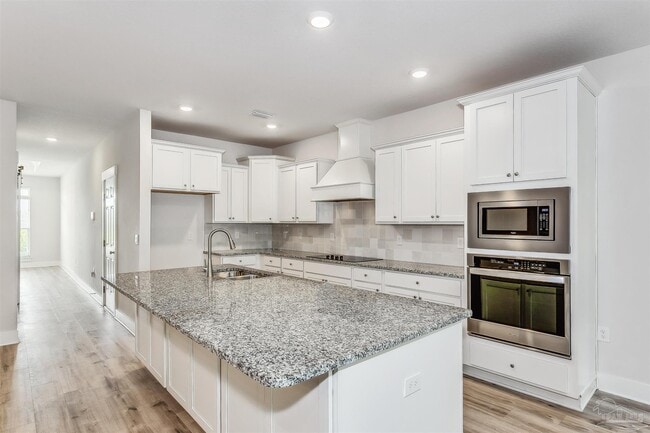 Building Photo - 3285 Southwind Dr