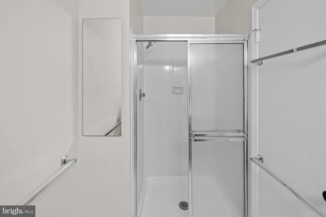 Building Photo - 8640 Dellway Ln