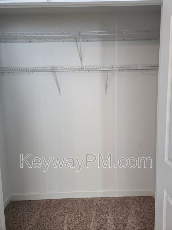 Building Photo - 999 Watermark Dr