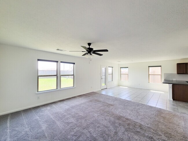 Building Photo - 727 Hardwood Grv Ct