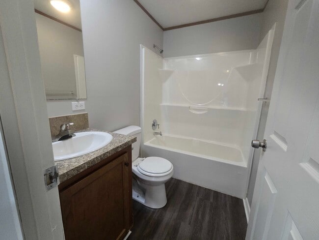 Building Photo - 3510 N 9th St