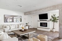 Building Photo - 3038 N 81st Pl