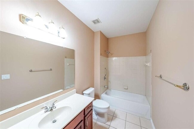 Building Photo - 1128 Southland Bluff