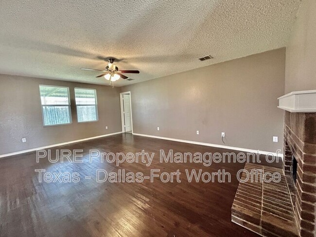 Building Photo - 1412 Sunflower Ct