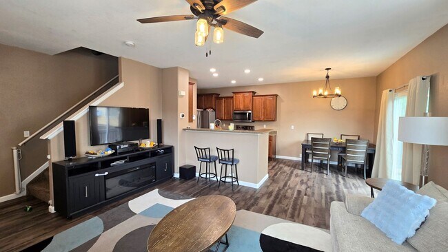 Building Photo - 11844 Pei Grove