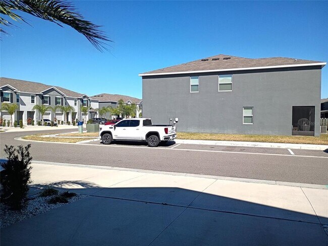 Building Photo - 34346 Redwood Dawn Ln