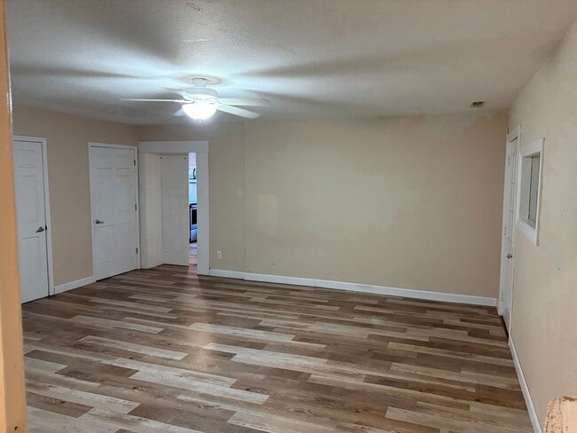 Building Photo - Premier RE Holdings of Monticello