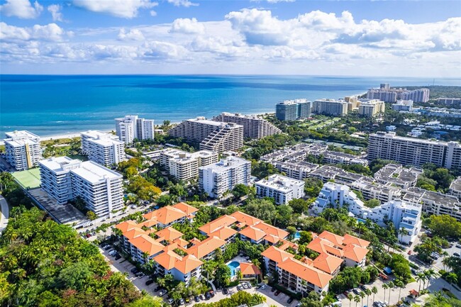 Building Photo - 101 Ocean Ln Dr