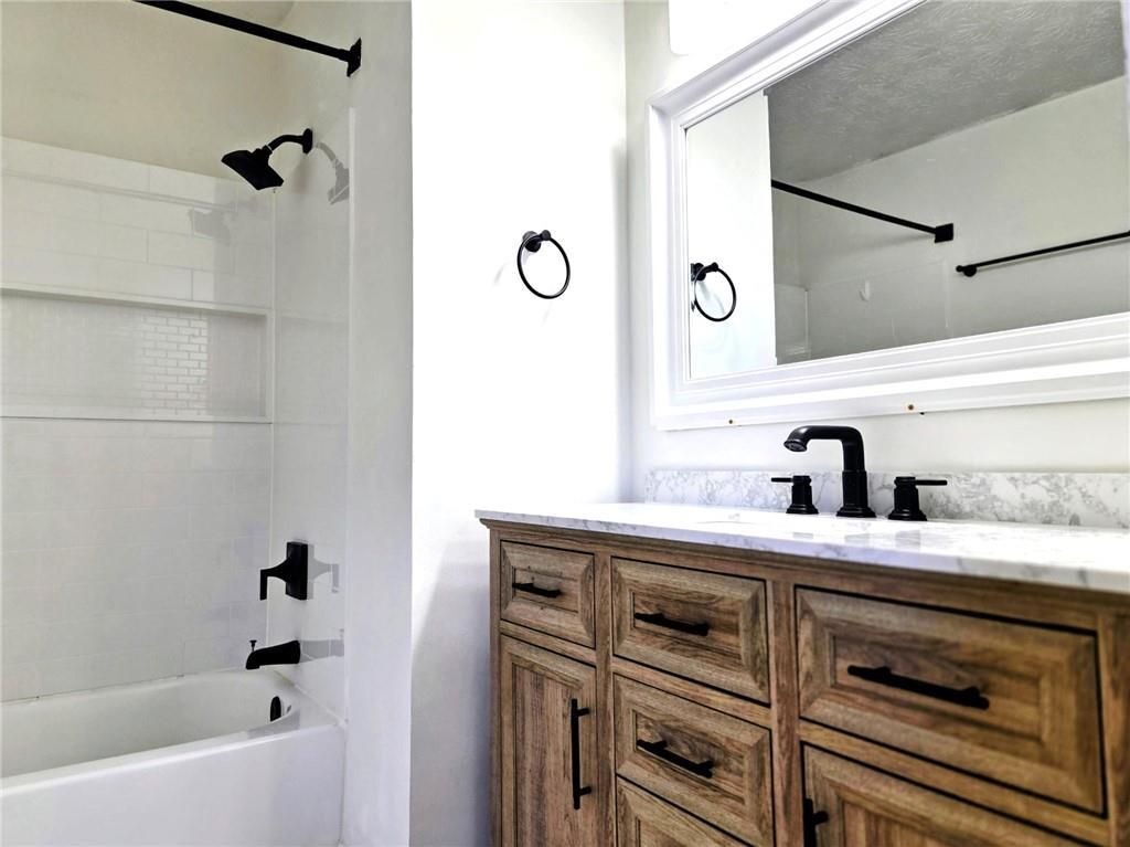 Building Photo - 115 Woodberry Ct