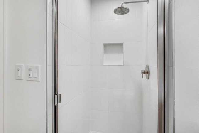 Building Photo - 3099 Ginger Ave