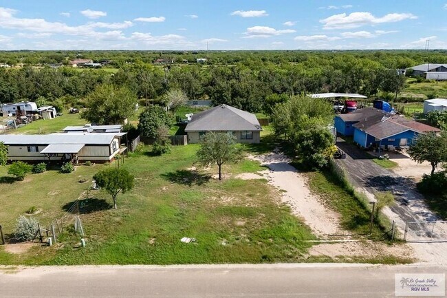 Building Photo - 14516 Rio Rebuelto Dr