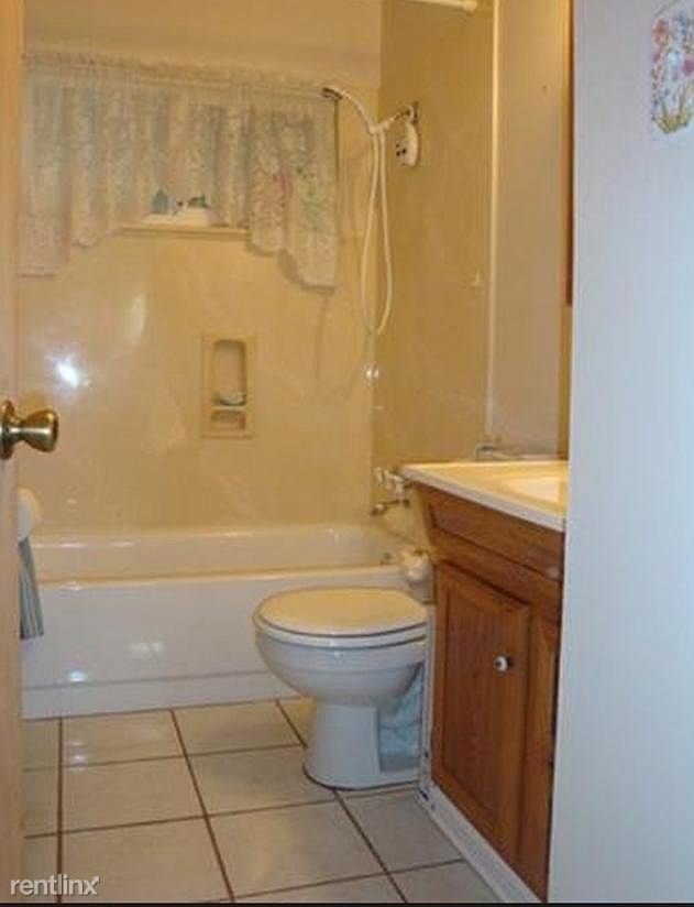 Building Photo - 5058 Garden Way