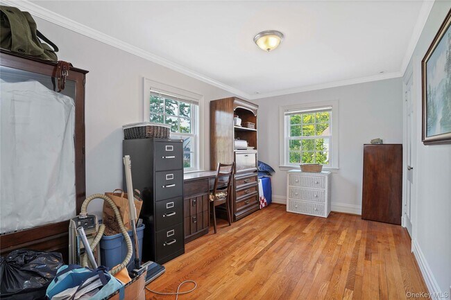 Building Photo - 30 Summit St