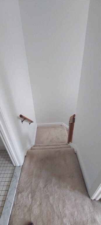 Building Photo - 442 Dana Farms