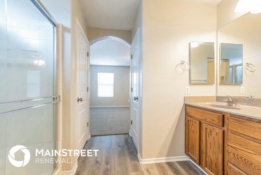 Building Photo - 39532 Cinch Strap Pl