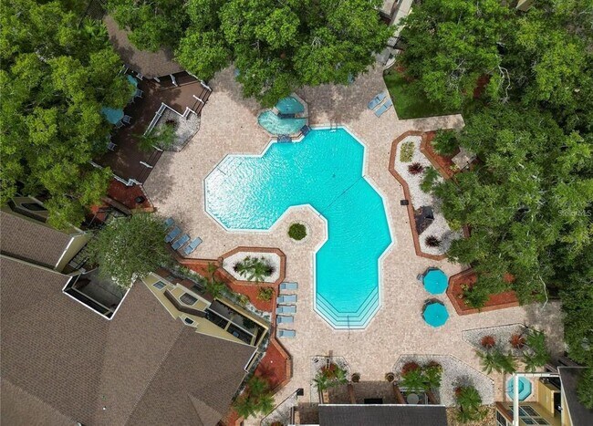 Building Photo - 8643 Mallard Reserve Dr