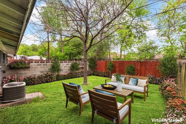 Building Photo - 5803 Wellington Dr