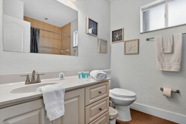 Building Photo - 5161 SW 159th Ct