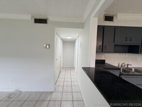 Building Photo - 6191 SW 37th St