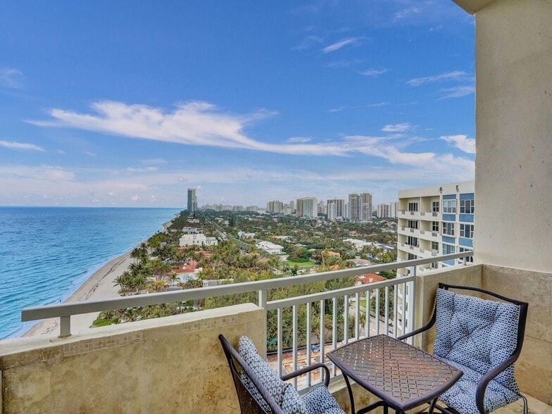 Building Photo - 3180 S Ocean Dr