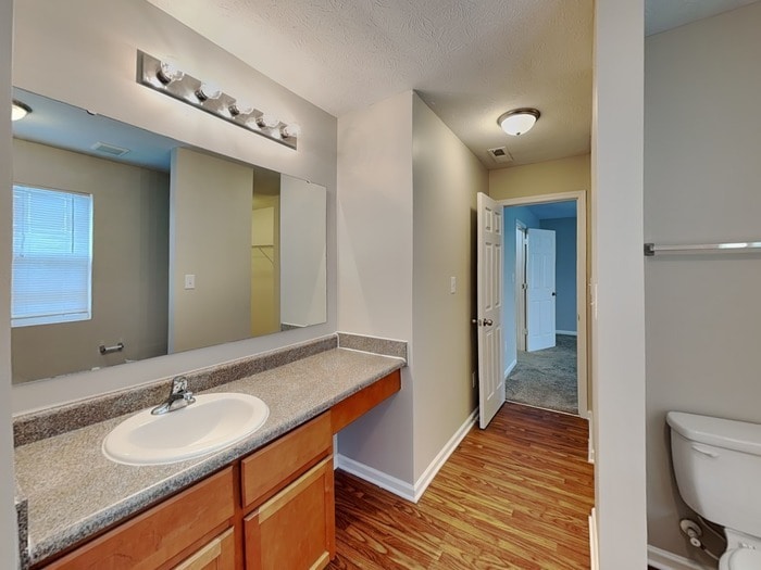 Building Photo - 1216 N Aberdeen Dr