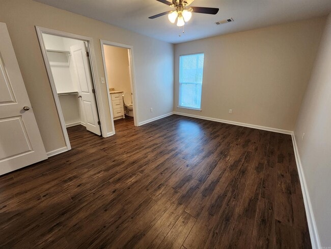 Building Photo - 1223 Cherry Ln