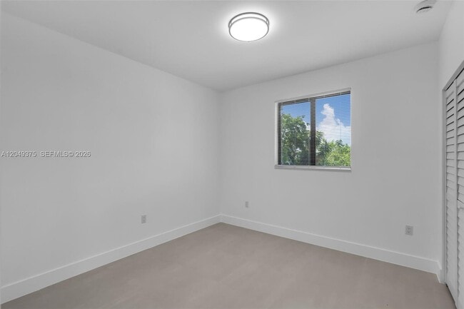 Building Photo - 6500 NW 21st Ave