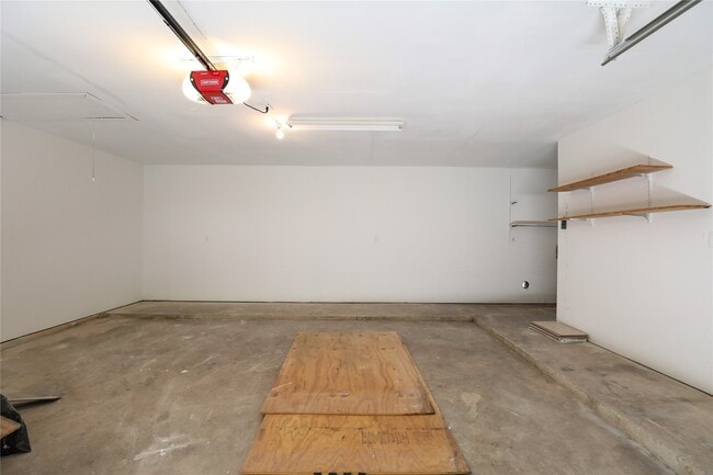 Building Photo - 2703 Heritage Colony Dr