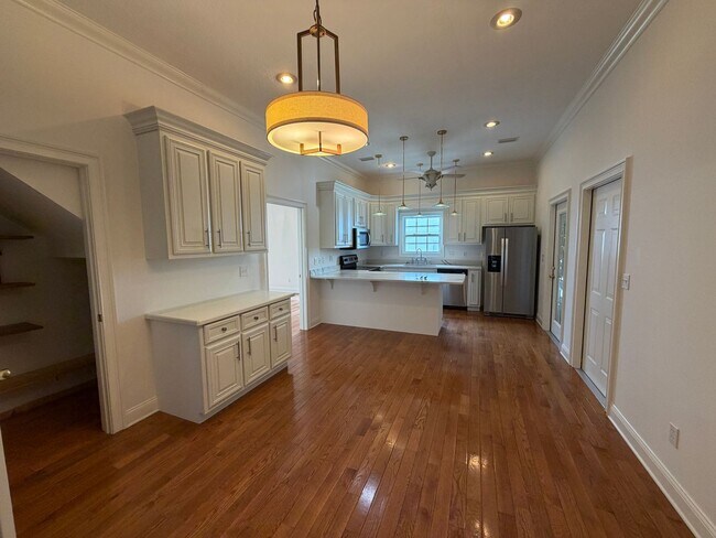 Building Photo - 105 Serenity Ln