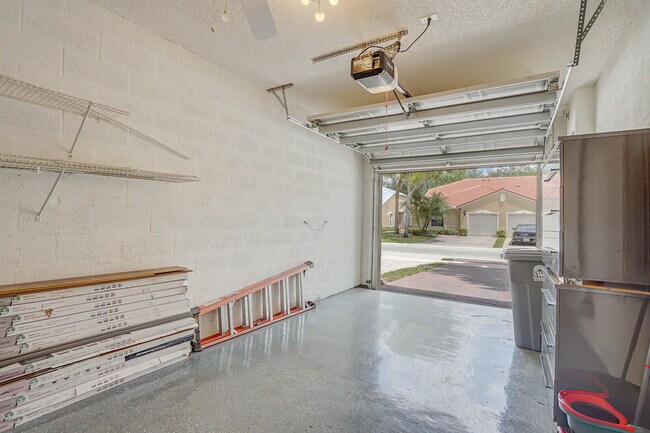 Building Photo - 5062 Toscana Trail