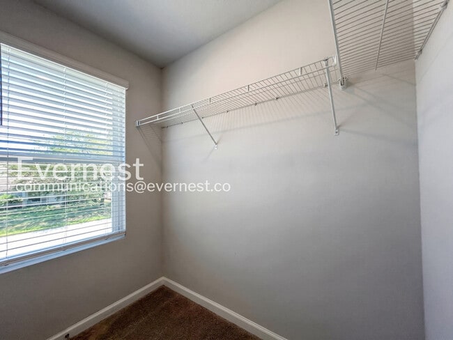 Building Photo - 4 Sea Ship Pl