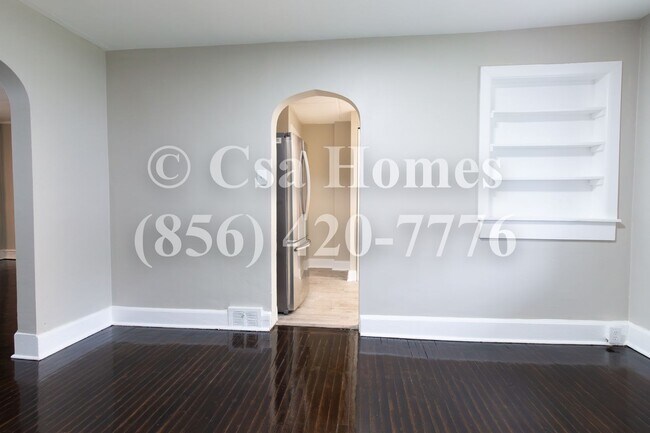Building Photo - Newly Renovated 3 Bed/1 Bath home in Fairview!