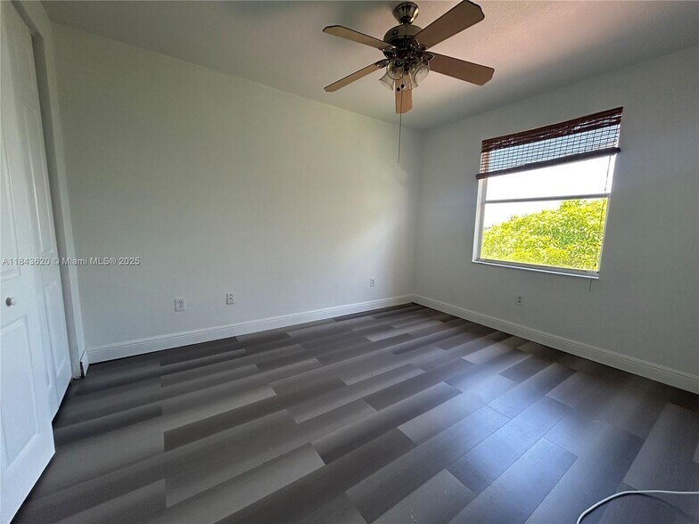 Building Photo - 17409 SW 54th St