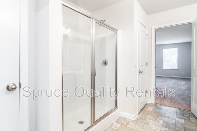 Building Photo - 7155 Watkins Landing Ct