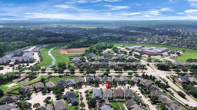 Building Photo - 6315 Bain Dr