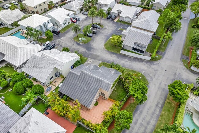 Building Photo - 6352 SW 112th Pl