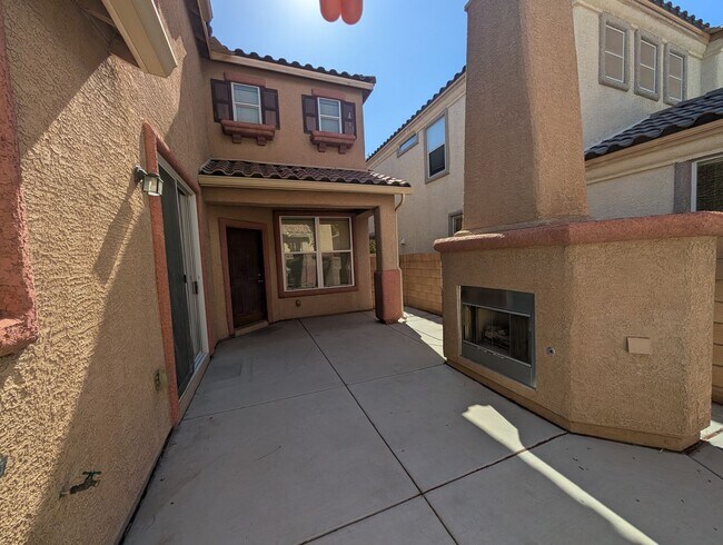 Building Photo - 9044 Partridge Hill St