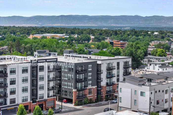 Building Photo - 3500 S Corona St